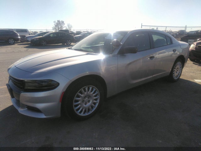 Dodge Charger Police 2016 2C3CDXKT7GH319701 Image 2