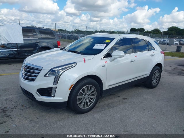 Cadillac XT5 LUXURY 2018 1GYKNCRS1JZ172948 Image 2