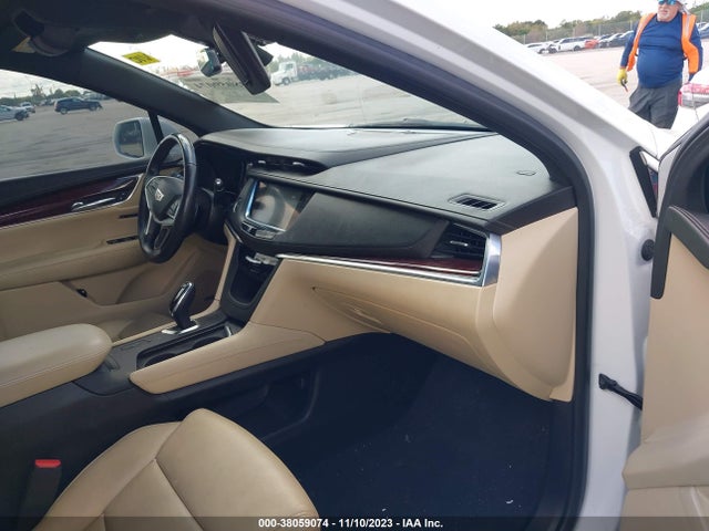 Cadillac XT5 LUXURY 2018 1GYKNCRS1JZ172948 Image 5