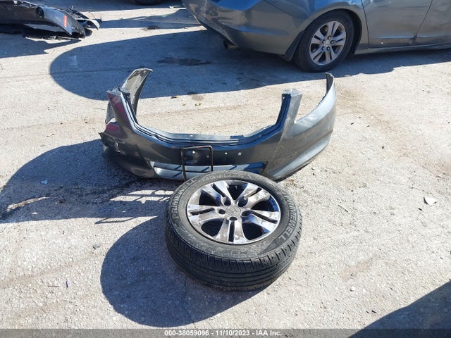 38059096 :رقم المزاد ، 1HGCP2F69BA046554 vin ، 2011 Honda Accord 2.4 Se مزاد بيع