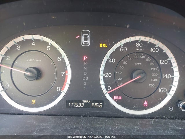 38059096 :رقم المزاد ، 1HGCP2F69BA046554 vin ، 2011 Honda Accord 2.4 Se مزاد بيع