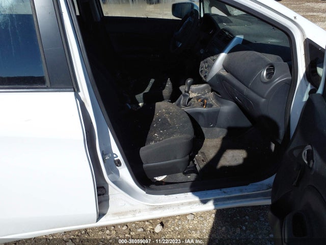 Nissan Versa Note S (sr) 2015 3N1CE2CP0FL433643 Image 5