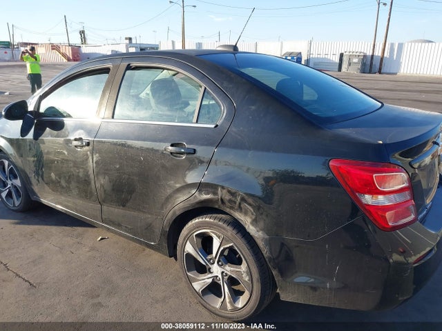 Chevrolet Sonic Premier 2017 1G1JF5SB2H4141941 Image 6