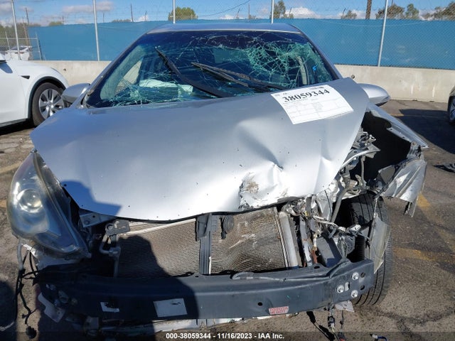 Toyota Prius C Two 2015 JTDKDTB32F1579808 Image 13