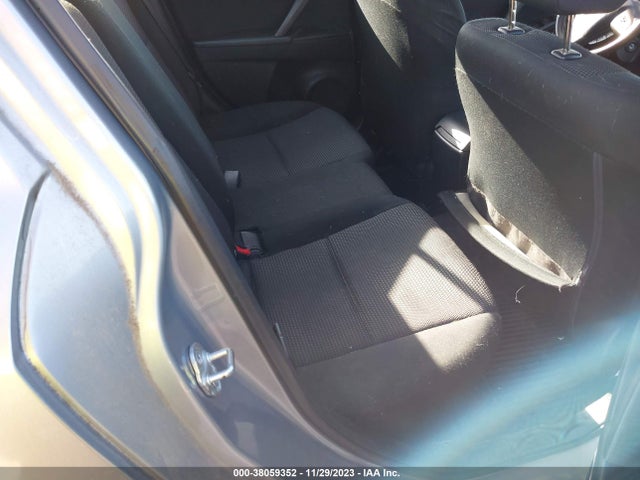 2013 MAZDA MAZDA3 I SPORT VIN: JM1BL1U7XD1741849