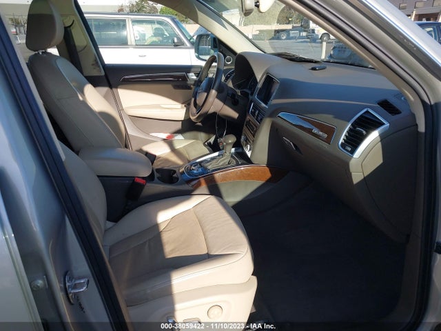 WA1D7AFP5HA016542 Audi Q5 3.0t Premium Plus