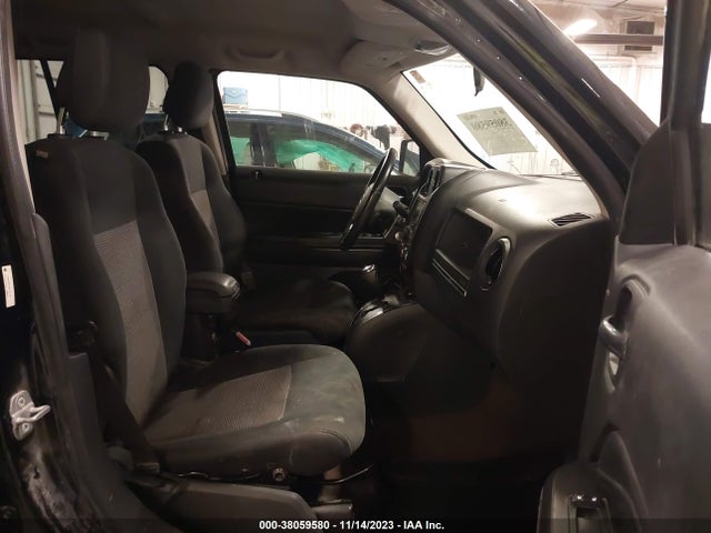 1C4NJRFB1ED731116 Jeep Patriot Latitude