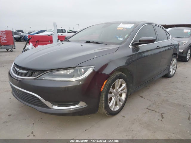 Chrysler 200 Limited 2016 1C3CCCAB7GN130042 Image 2