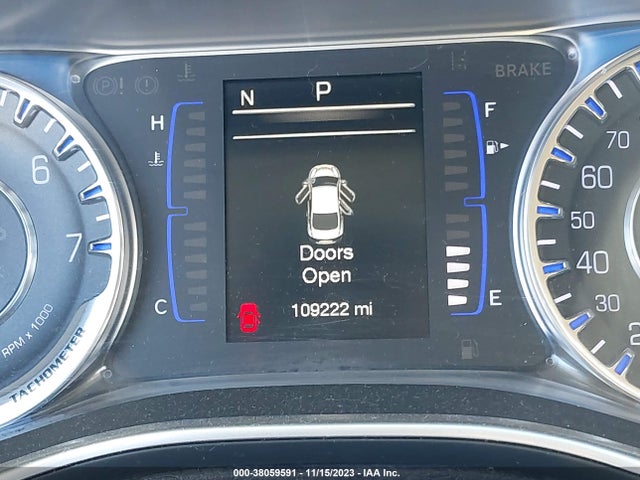 Chrysler 200 Limited 2016 1C3CCCAB7GN130042 Image 7