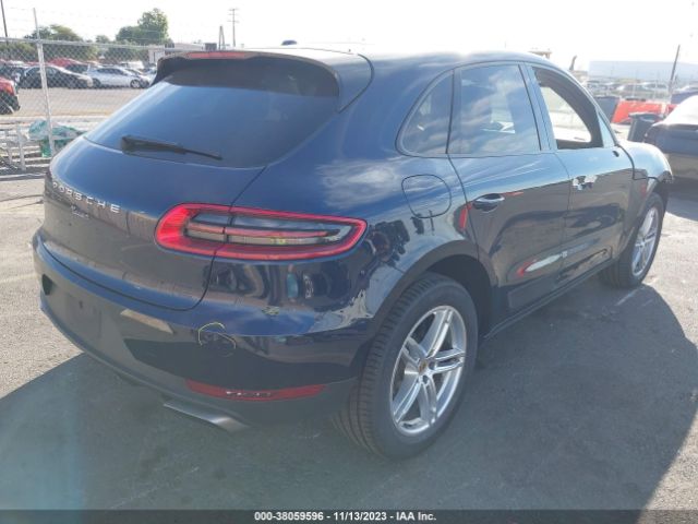 2018 PORSCHE MACAN WP1AA2A59JLB03701 Photo 3