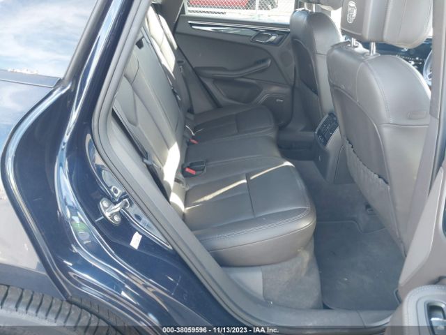 2018 PORSCHE MACAN WP1AA2A59JLB03701 Photo 7