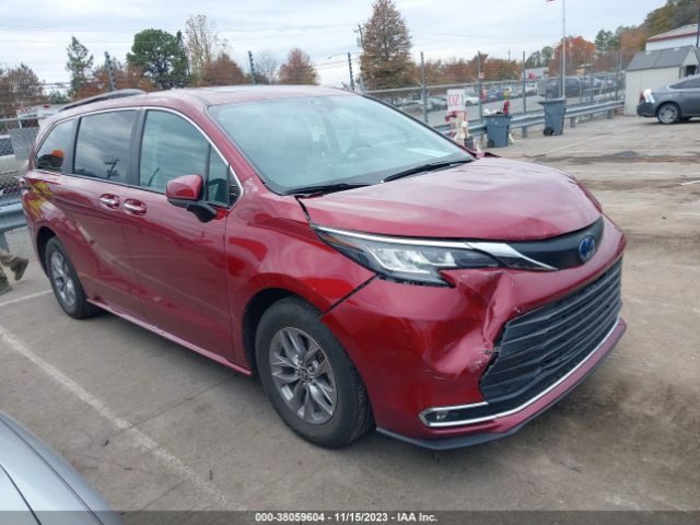 2022 TOYOTA SIENNA 5TDYRKEC3NS098985