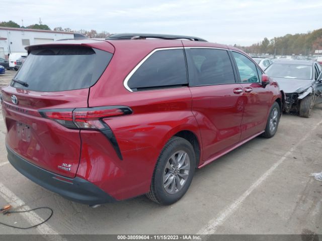 2022 TOYOTA SIENNA 5TDYRKEC3NS098985 Photo 3