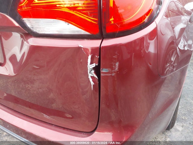 2C4RC1BG4HR519097 Chrysler Pacifica Touring-l