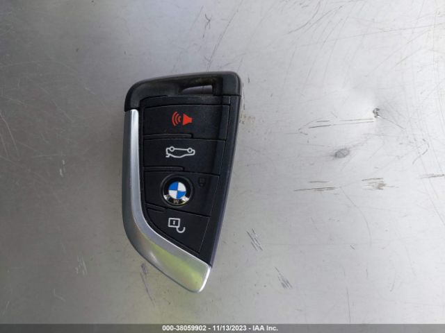 5UXTR7C5XKLF28943 BMW X3 Sdrive30i