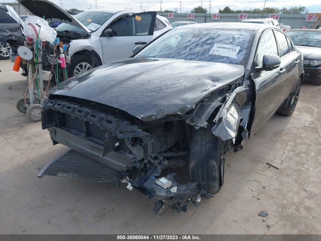 2017 JAGUAR XE SAJAF4BV1HA961751 Photo 5