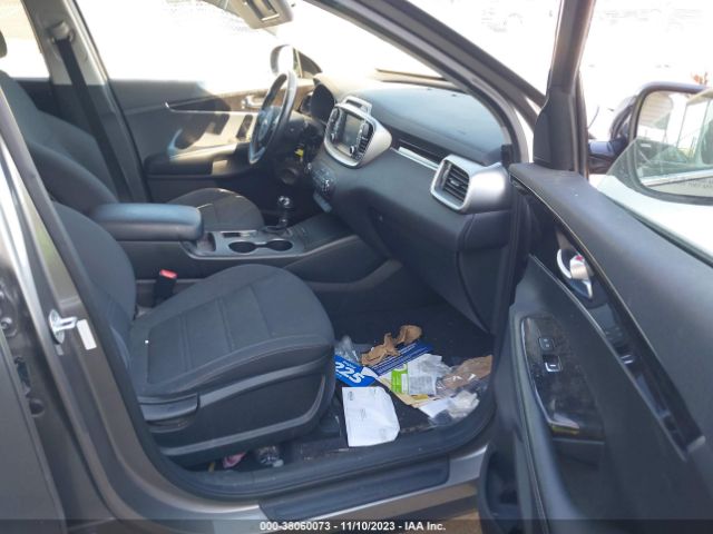 5XYPG4A57JG385306 KIA Sorento Lx V6