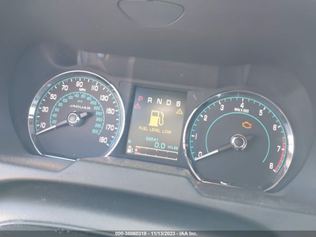 SAJWJ0EF2E8U17344 Jaguar Xf V6 Sc