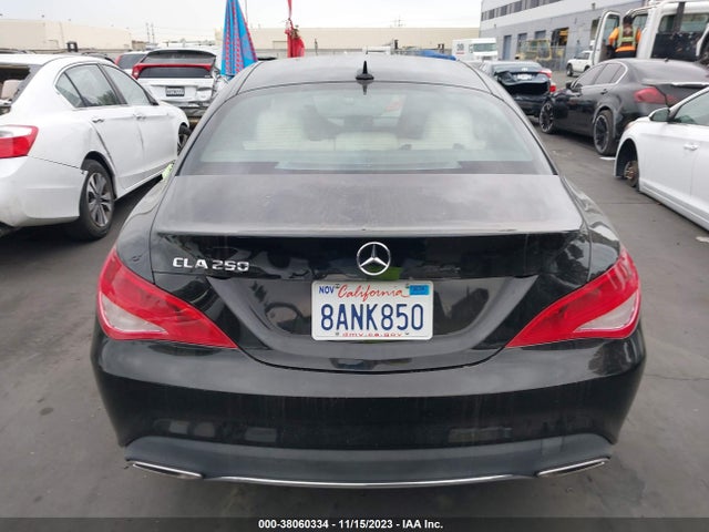 2018 MERCEDES-BENZ CLA CLA 250 VIN: WDDSJ4EB8JN583015