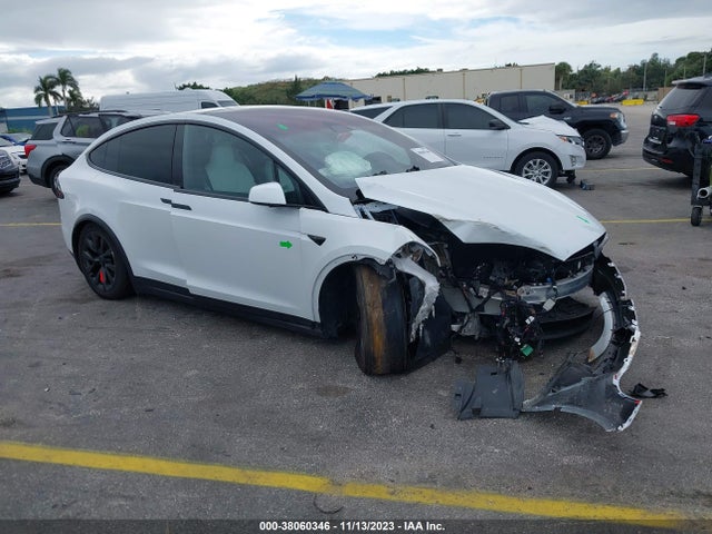 2022 TESLA MODEL X PLAID TRI MOTOR ALL-WHEEL DRIVE VIN: 7SAXCBE67NF341146