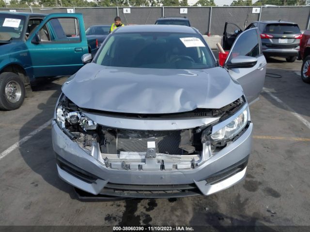 19XFC2F52HE218184 Honda Civic Sedan Lx