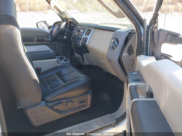 2008 FORD F-250 XLT/LARIAT/FX4/XL VIN: 1FTSX21R98EB83393