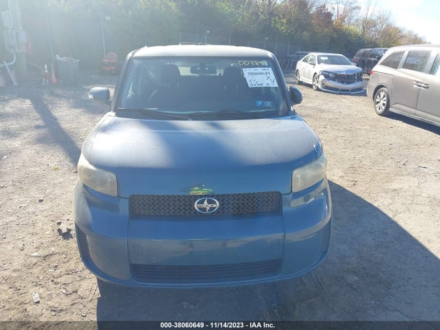 2008 SCION XB VIN: JTLKE50E781003894