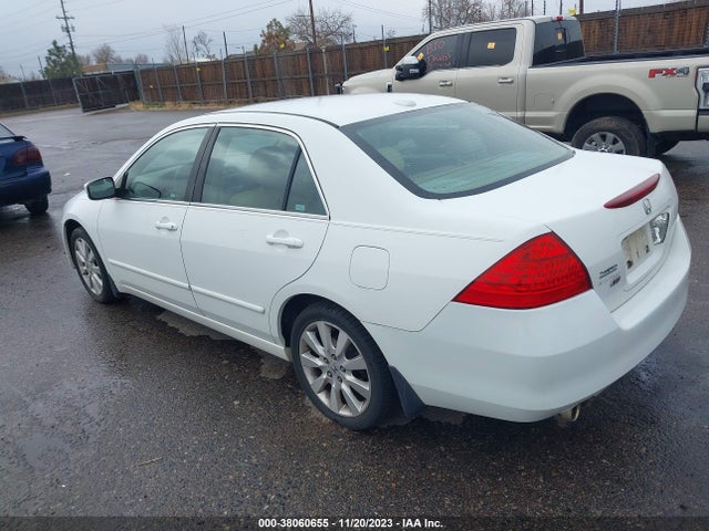 2007 HONDA ACCORD 3.0 EX VIN: 1HGCM66537A052879