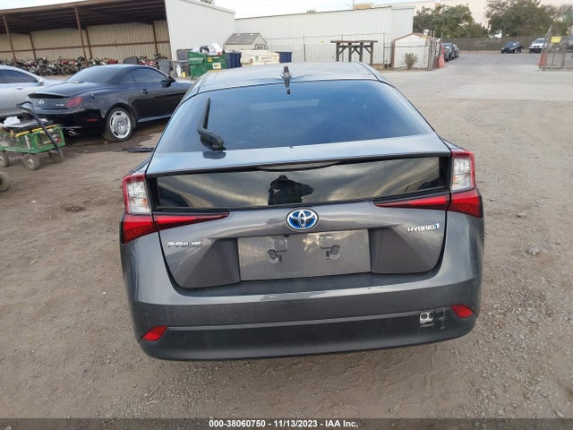 2021 TOYOTA PRIUS LE VIN: JTDKAMFU8M3137019
