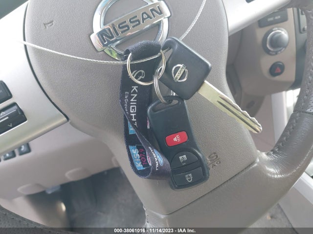 2009 NISSAN PATHFINDER SE VIN: 5N1AR18B09C610400