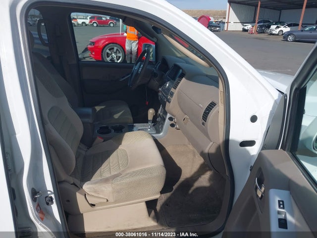 2009 NISSAN PATHFINDER SE VIN: 5N1AR18B09C610400