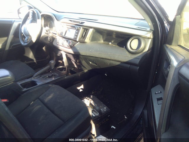 2018 TOYOTA RAV4 LE VIN: JTMZFREV9JJ208789