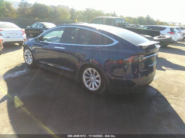 5YJXCAE25JF117906 Tesla Model X 75d/p100d/100d