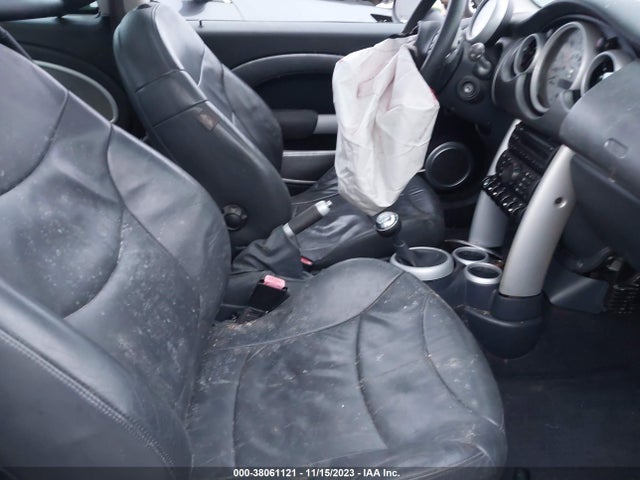 2004 MINI COOPER S WMWRE334X4TD84348 Photo 4