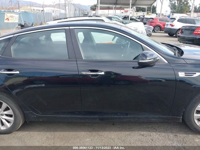 KIA Optima Lx 2018 5XXGT4L34JG267032 Image 14