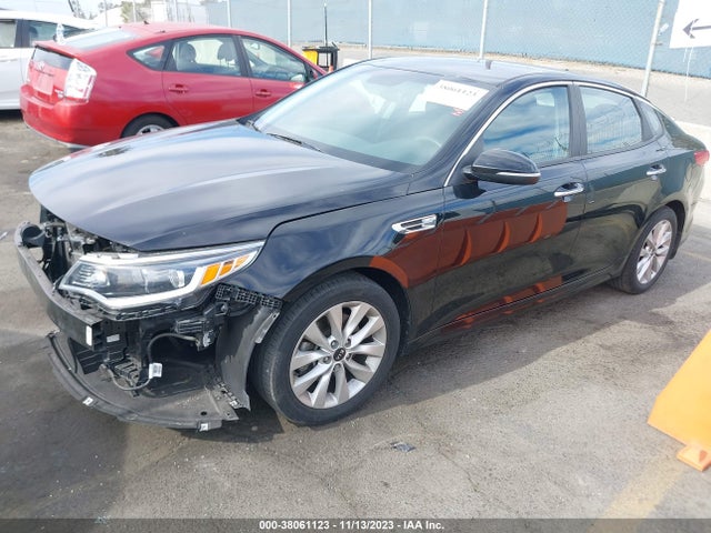 KIA Optima Lx 2018 5XXGT4L34JG267032 Image 2