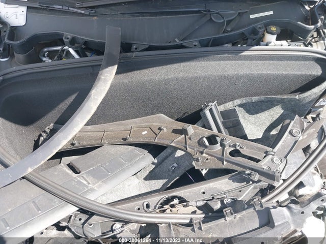 2019 TESLA MODEL X 5YJXCDE2XKF182981 Photo 9