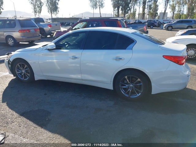 2017 INFINITI Q50 3.0T SIGNATURE EDITION VIN: JN1EV7AP6HM740042