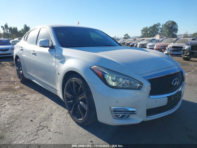 Auction sale of the 2018 Infiniti Q70 3.7 Luxe, vin: JN1BY1AP7JM181128, lot number: 38061353