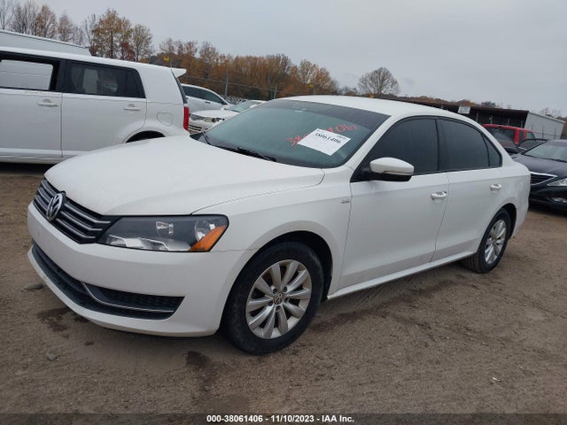 1VWAT7A37FC003365 Volkswagen Passat 1.8t Wolfsburg Ed