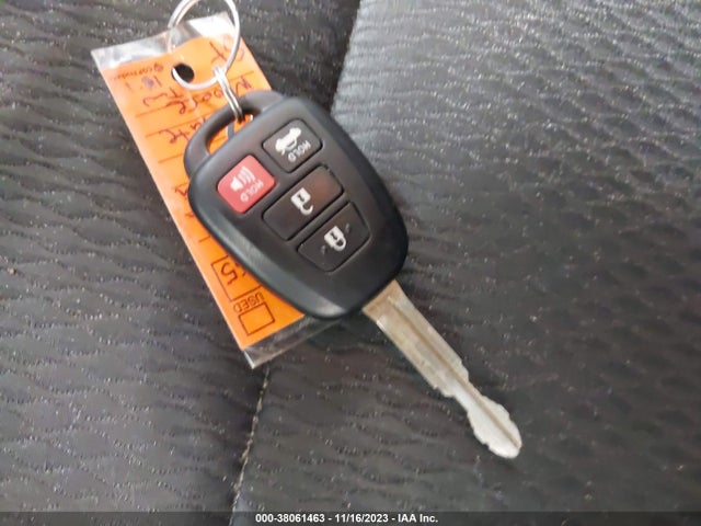 Toyota COROLLA LE 2017 2T1BURHE8HC871859 Image 11