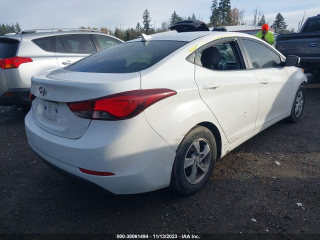 2015 HYUNDAI ELANTRA SE VIN: 5NPDH4AE3FH549778