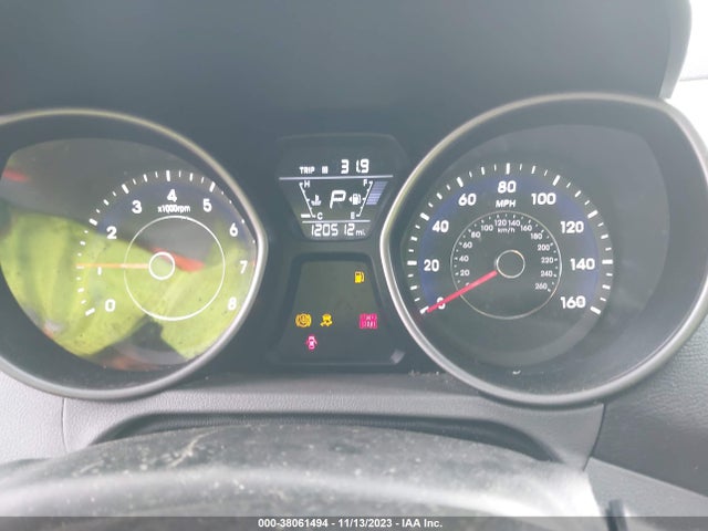 2015 HYUNDAI ELANTRA SE VIN: 5NPDH4AE3FH549778