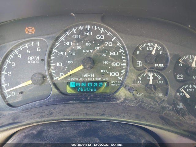 2001 GMC YUKON SLT VIN: 1GKEK13T11J108848