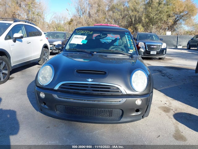 2006 MINI COOPER S WMWRE33556TL16225 Photo 5