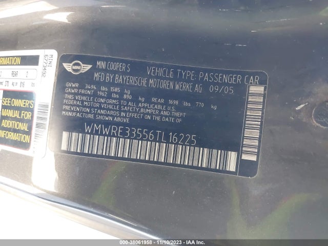 2006 MINI COOPER S WMWRE33556TL16225 Photo 8