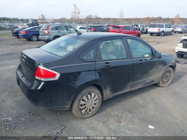 2011 FORD FOCUS S VIN: 1FAHP3EN7BW187862