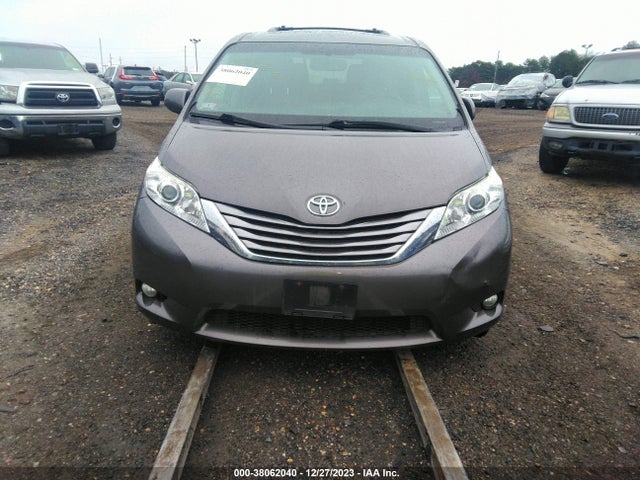 Toyota Sienna Xle 8 Passenger 2017 5TDYZ3DC0HS861458 Image 12