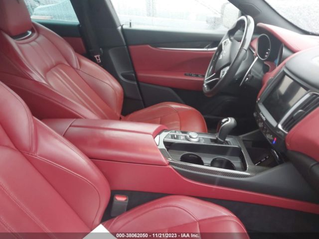 ZN661XUS7HX262885 Maserati Levante