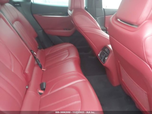 ZN661XUS7HX262885 Maserati Levante